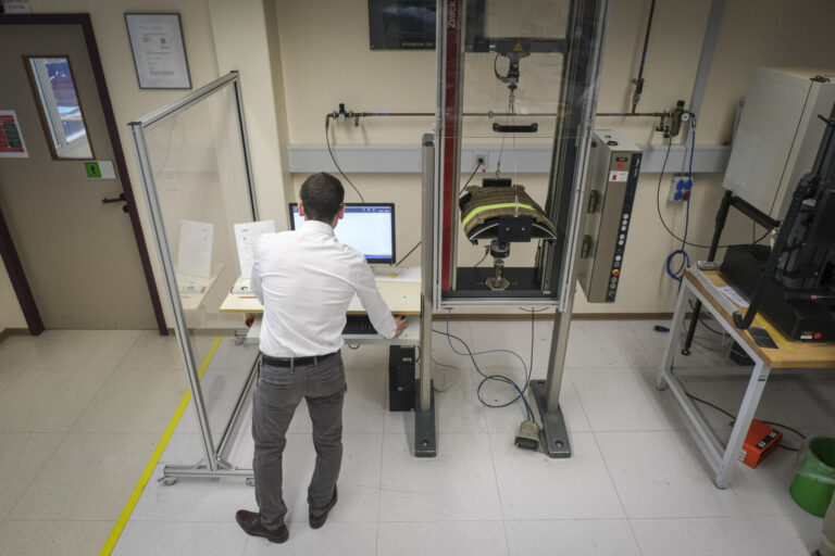 Switzerland, Geneve, 2024-04-23. In the DuPont laboratory near Geneva, Kevlar is cut, sewn and shot at to certify the bo