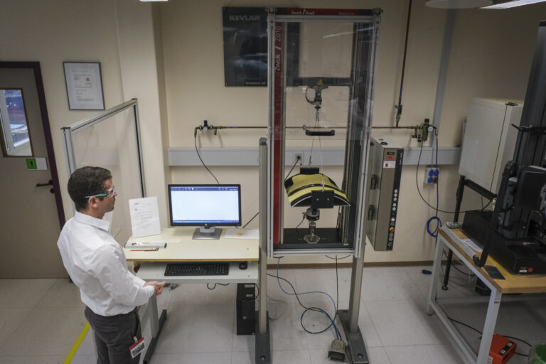 Switzerland, Geneve, 2024-04-23. In the DuPont laboratory near Geneva, Kevlar is cut, sewn and shot at to certify the bo