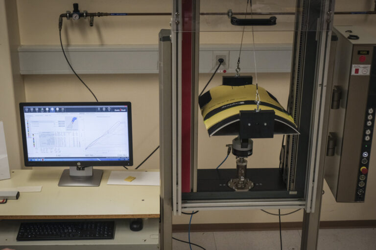 Switzerland, Geneve, 2024-04-23. In the DuPont laboratory near Geneva, Kevlar is cut, sewn and shot at to certify the bo