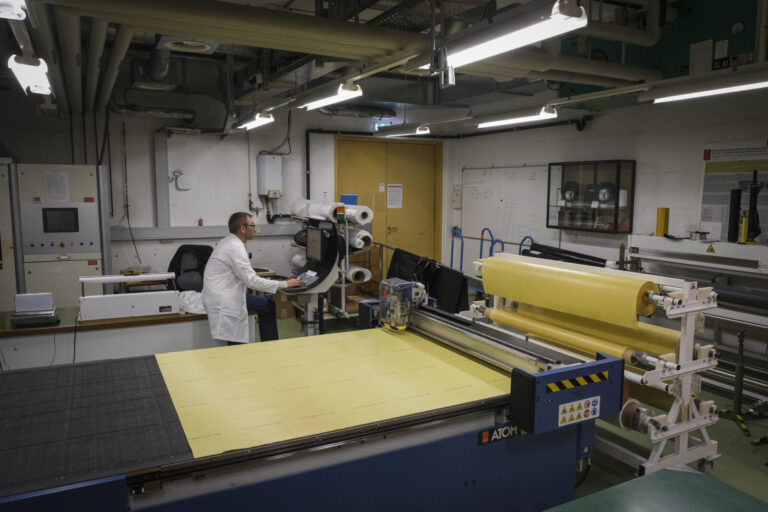 Switzerland, Geneve, 2024-04-23. In the DuPont laboratory near Geneva, Kevlar is cut, sewn and shot at to certify the bo