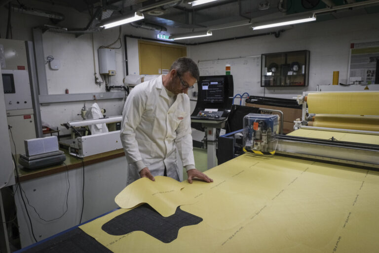 Switzerland, Geneve, 2024-04-23. In the DuPont laboratory near Geneva, Kevlar is cut, sewn and shot at to certify the bo
