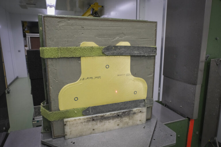 Switzerland, Geneve, 2024-04-23. In the DuPont laboratory near Geneva, Kevlar is cut, sewn and shot at to certify the bo