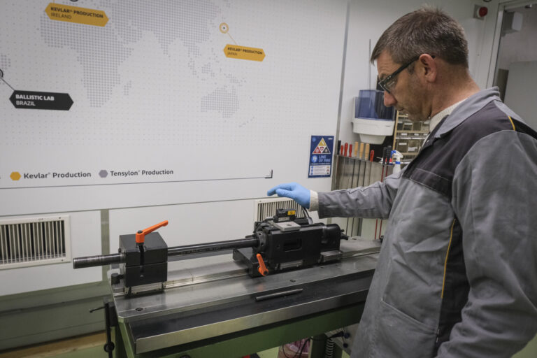 Switzerland, Geneve, 2024-04-23. In the DuPont laboratory near Geneva, Kevlar is cut, sewn and shot at to certify the bo