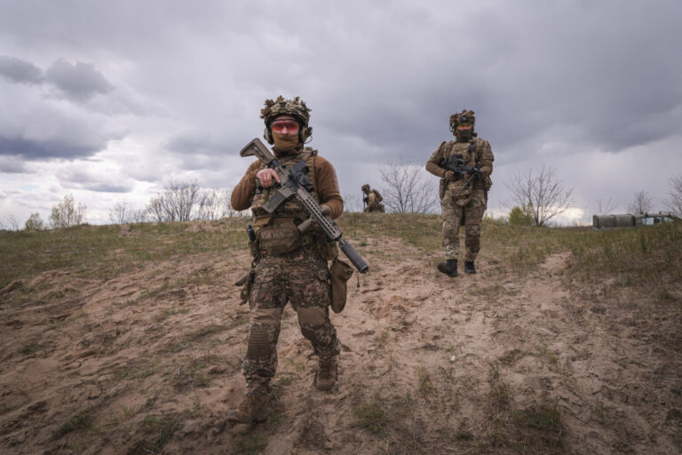Ukraine, Pavlograd, 2026-04-24. Operators of the Omega special forces regiment of the Ukrainian National Guard train on 