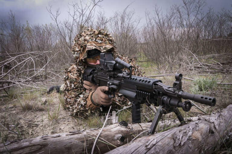 Ukraine, Pavlograd, 2026-04-24. Operators of the Omega special forces regiment of the Ukrainian National Guard train on 