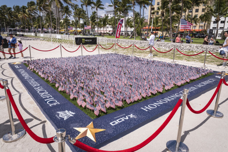 United States of America, Miami Beach, 2026-05-24. Over the Memorial Day weekend the Hyundai Air and Sea Show brings the