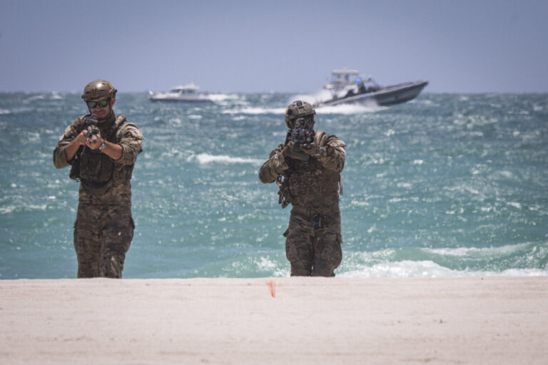 United States of America, Miami Beach, 2026-05-24. Over the Memorial Day weekend the Hyundai Air and Sea Show brings the