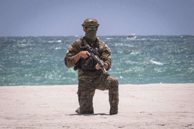 United States of America, Miami Beach, 2026-05-24. Over the Memorial Day weekend the Hyundai Air and Sea Show brings the
