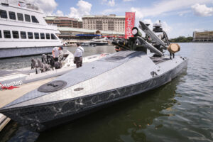 USA, Tampa, 2026-05-20. At SOF Week 2026, American special operations forces and defense industry leaders present the te